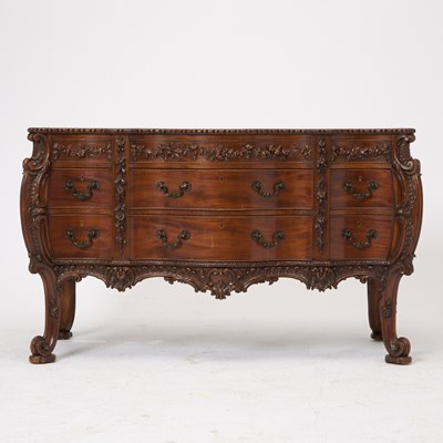 Lot 188 - George II/III Style Carved Mahogany Bombé Commode