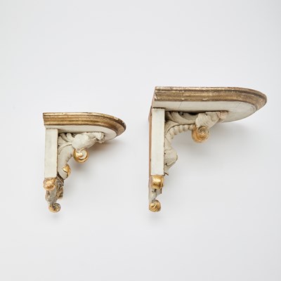 Lot 154 - Group of Eight Baroque Style White Painted and Gilt Brackets