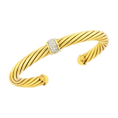 Lot 10 - David Yurman Fluted Gold and Diamond Bangle Bracelet
