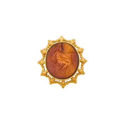 Lot 2193 - Gold and Carved Carnelian Intaglio Brooch