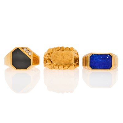Lot 1270 - Three Gentlemen's Gold, Lapis, Black Onyx and Diamond Rings