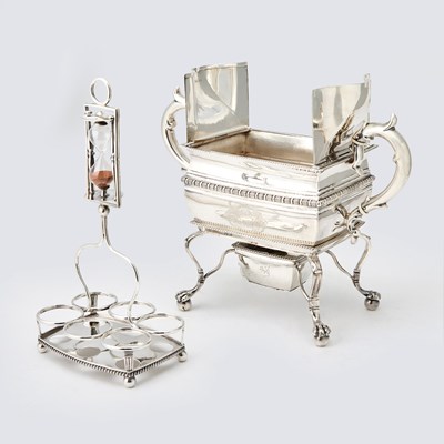 Lot 102 - George III Sterling Silver Egg Coddler