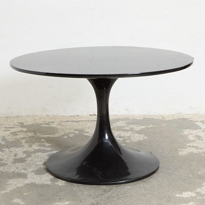 Lot 68 - Black Lacquered Tulip Table