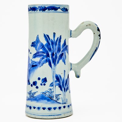 Lot 178 - A Chinese Blue and White Porcelain Tankard