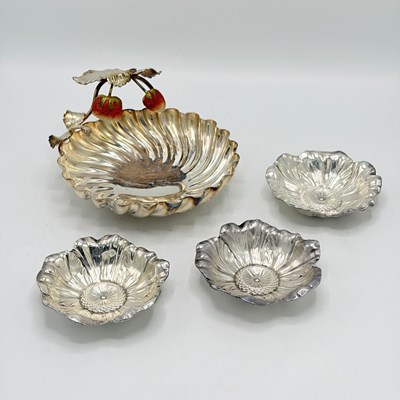 Lot 1225 - Set of Three American Sterling Silver "Poppy" Dishes
