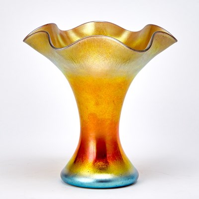 Lot 815 - Steuben Gold Aurene Blown Glass Vase