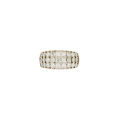 Lot 2133 - Platinum and Diamond Band Ring