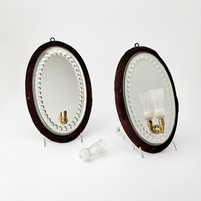 Lot 122 - Pair of Brass and Cut-Glass Mirror-Back Single-Light Sconces