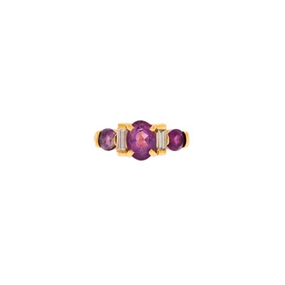 Lot 1252 - Gold, Amethyst and Diamond Ring