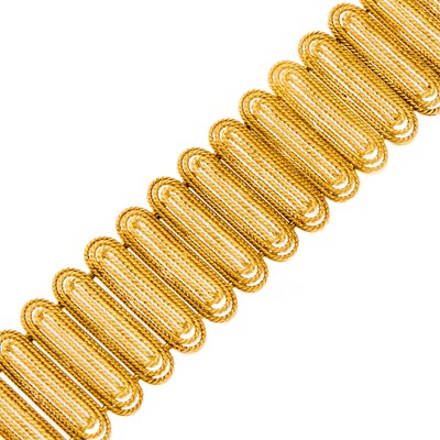 Lot 1232 - Gold Link Bracelet