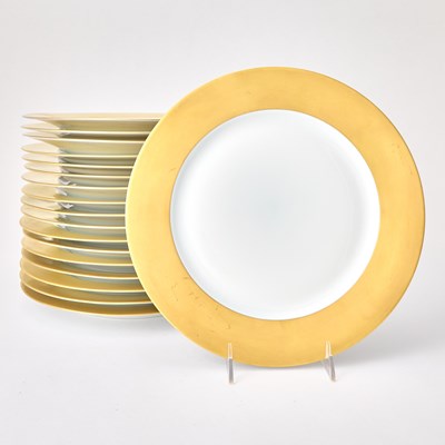 Lot 120 - Set of Eighteen Puiforcat Porcelain Service Plates