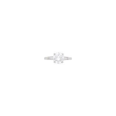 Lot 97 - Platinum and Diamond Ring