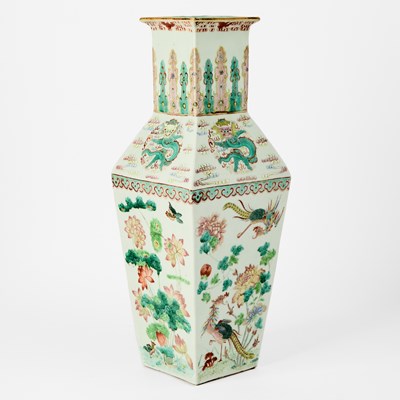 Lot 90 - A Chinese Famille Rose Porcelain Square Vase