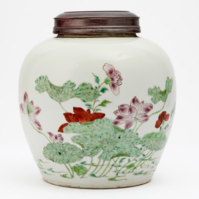 Lot 86 - A Chinese Enameled Porcelain Jar
