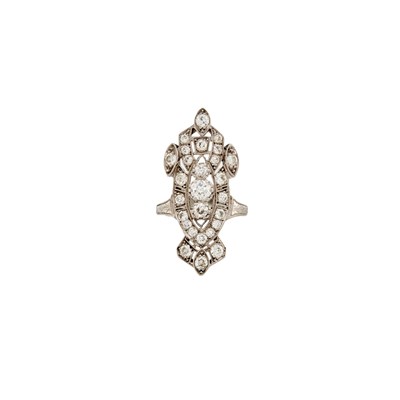 Lot 1153 - Platinum and Diamond Ring