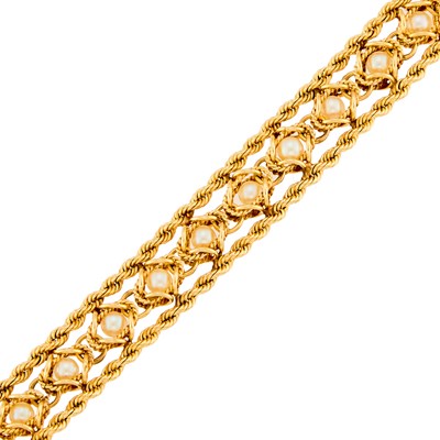 Lot 1053 - Gold and Cultured Pearl Bracelet
