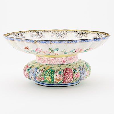 Lot 109 - A Chinese Canton Enamel Spittoon