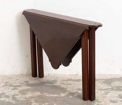 Lot 4 - Chippendale Style Mahogany Handkerchief Table