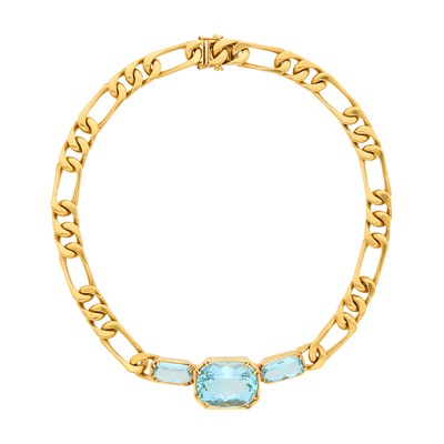 Lot 128 - Gold and Aquamarine Curb Link Chain Necklace