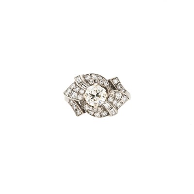 Lot 1077 - White Gold and Diamond Ring