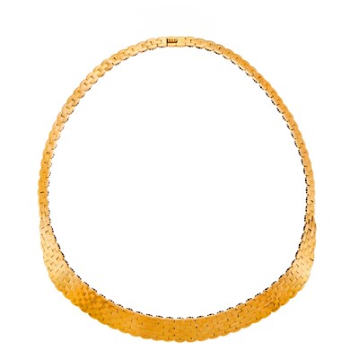 Lot 1030 - Gold Bib Necklace
