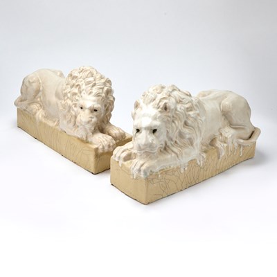 Lot 159 - Pair of Glazed Ceramic "Canova" Lions