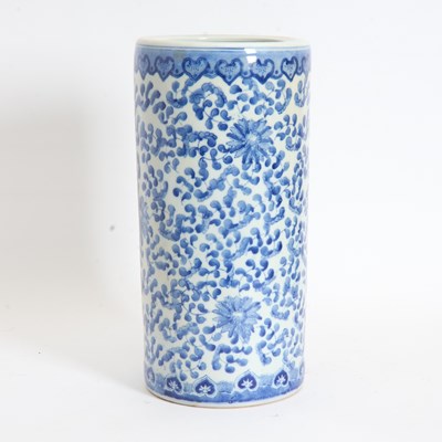 Lot 264 - Chinese Style Blue and White Ceramic Umbrella Stand