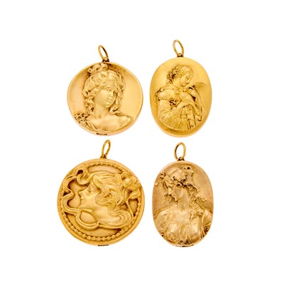 Lot 1109 - Henry Winograd Group of Silver-Gilt Pendants