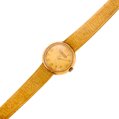 Lot 1209 - Lady's Gold Wristwatch