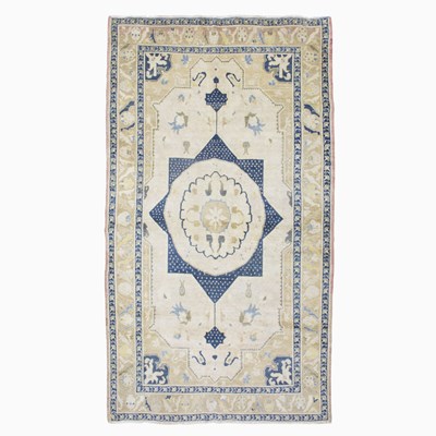 Lot 249 - Konya Rug