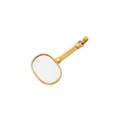 Lot 1203 - Gold Magnifying Glass Pendant