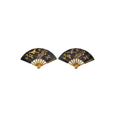 Lot 1225 - Pair of Japanese Shakudo Fan Brooches