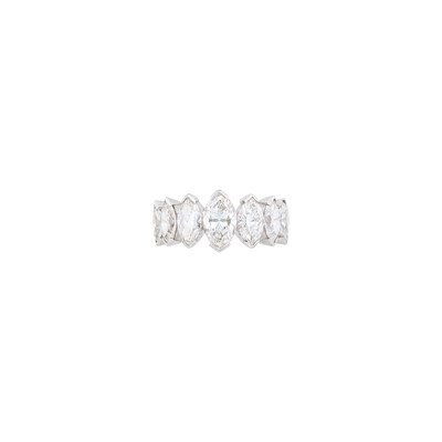 Lot 58 - Platinum and Diamond Band Ring