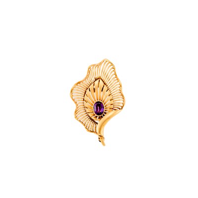 Lot 1184 - Gold and Amethyst Brooch