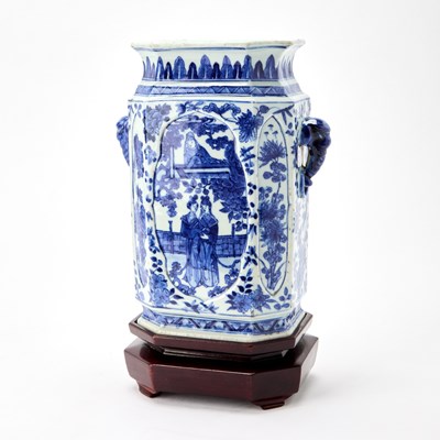 Lot 229 - A Chinese Faceted Blue and White Porcelain Vase