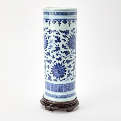 Lot 497 - A Chinese Ming-Style Blue and White Cylindrical Vase