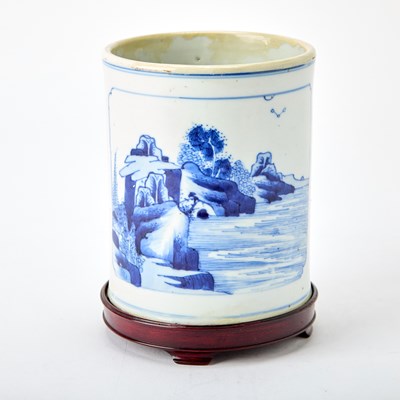 Lot 429 - A Chinese Blue and White Porcelain Brush Pot, Bitong