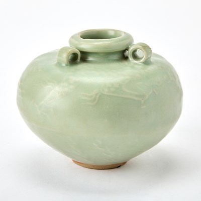Lot 162 - A Chinese Longquan Celadon Jar