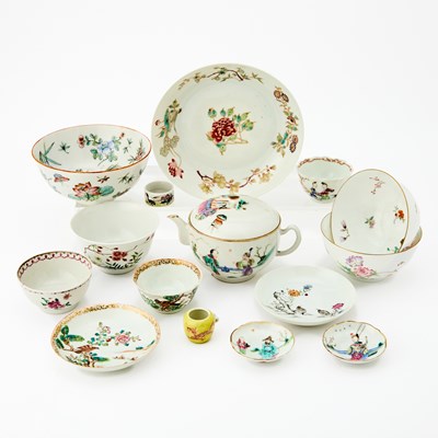 Lot 210 - A Group of Chinese Enameled Porcelain Articles