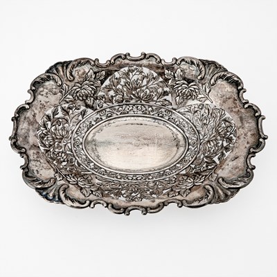 Lot 124 - A Chinese Export Silver Oval Bowl