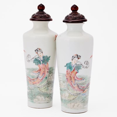 Lot 238 - A Pair of Chinese Enameled Porcelain Vases