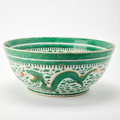 Lot 467 - A Chinse Famille Verte Porcelain Punch Bowl