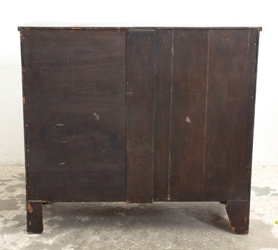 Lot 40 - Georgian Style Chest of Drawers