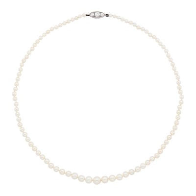 Lot 83 - Natural Pearl Necklace with Platinum and Diamond Clasp