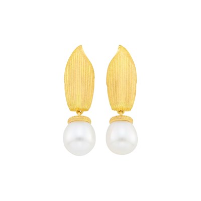Lot 123 - Buccellati Pair of Gold and South Sea Cultured Pearl Pendant-Earrings