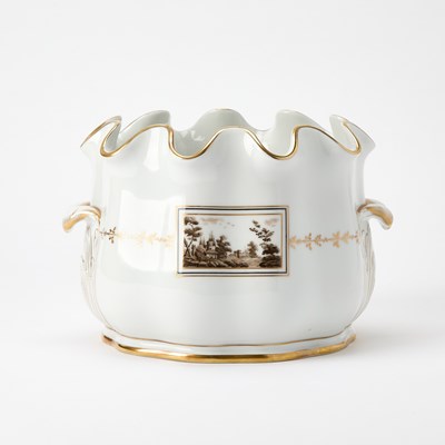 Lot 208 - Richard Ginori Porcelain 'Fiesole' Pattern Cachpot
