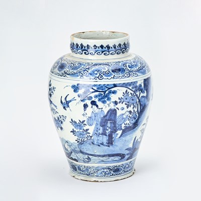 Lot 206 - Delft Blue and White Jardiniere