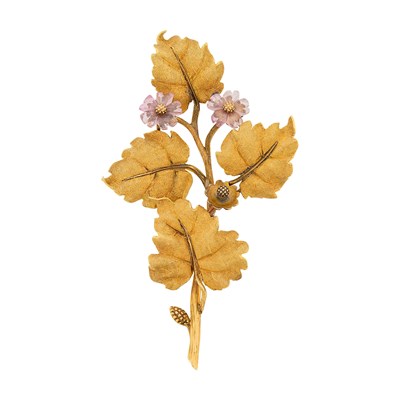 Lot 111 - Mario Buccellati Gold and Carved Amethyst Floret Clip-Brooch