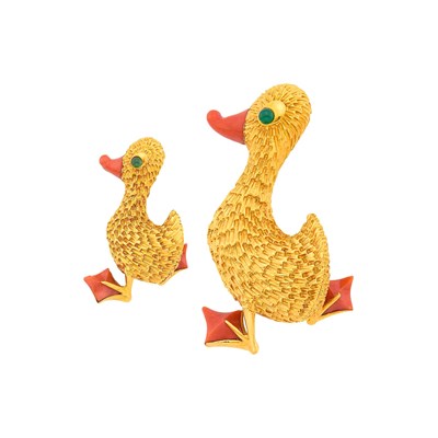 Lot Van Cleef & Arpels Pair of Gold, Coral and Green Onyx Duck Clip-Brooches, France