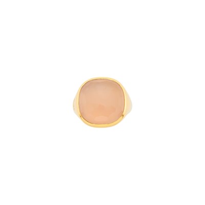 Lot 16 - Pomellato Gold and Rose Quartz 'Cipria' Ring